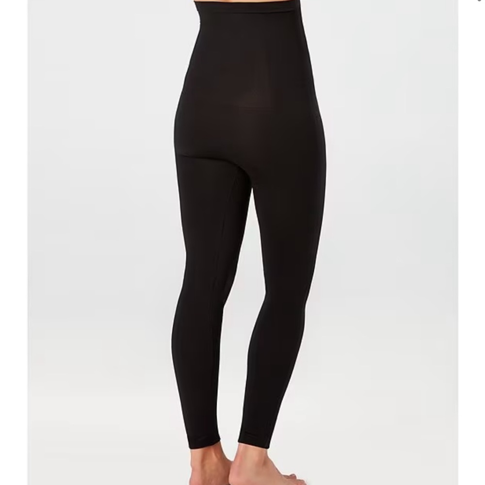 SPANX Women's High-Waisted Seamless Leggings Size